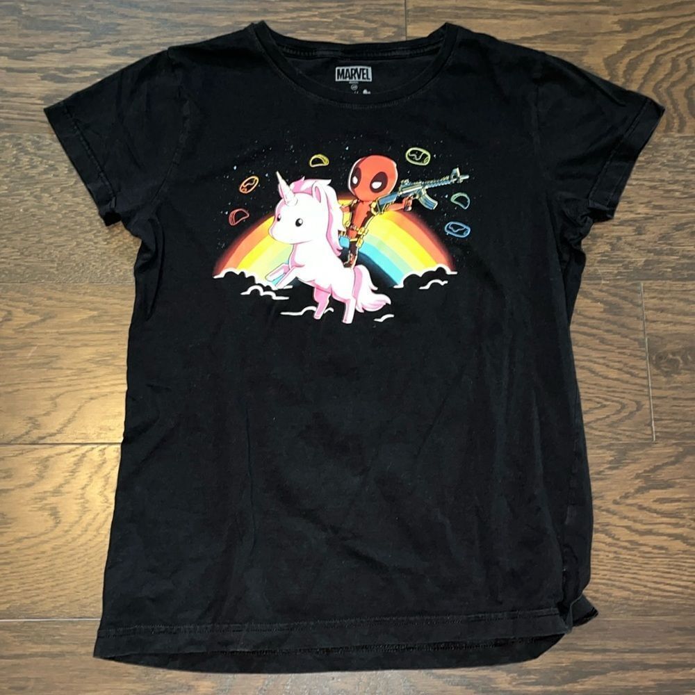 Tee Turtle Marvel Deadpool Riding His My little pony Unicorn Woman’s T-Shirt J2X